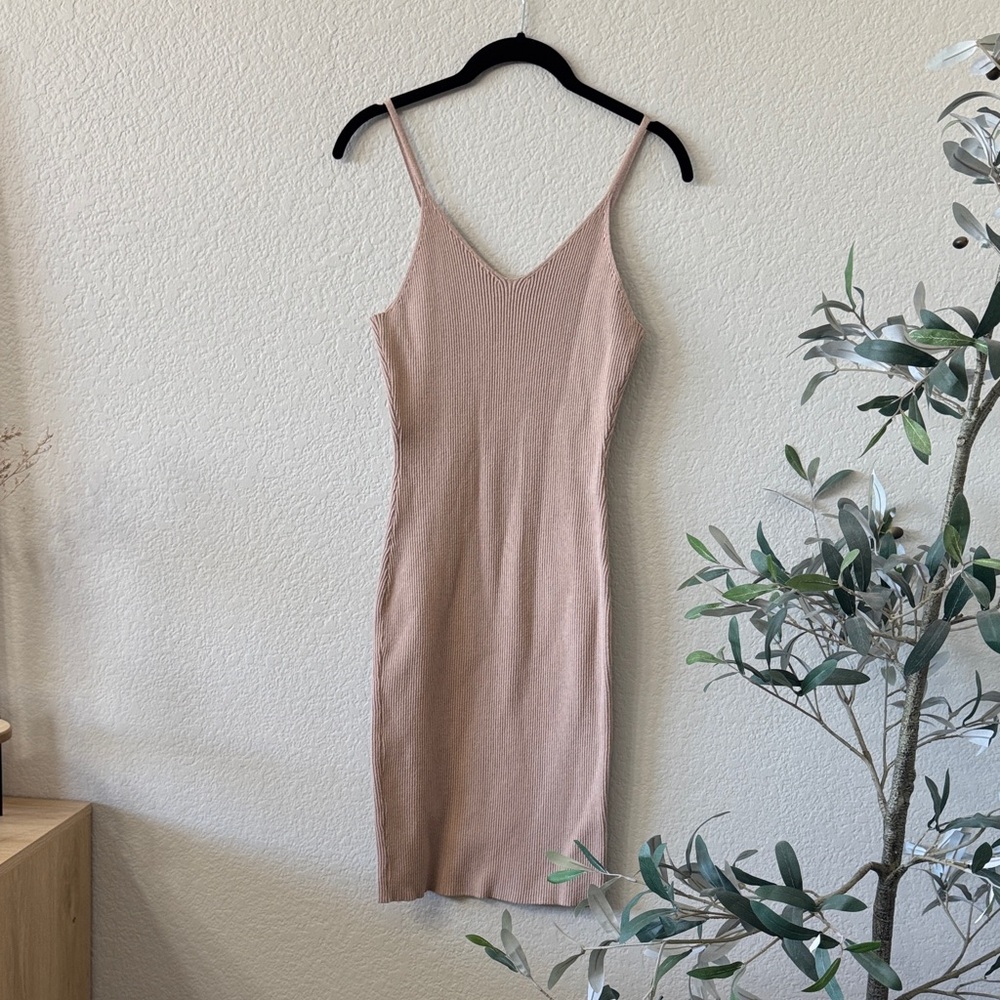 Stretchy nude spaghetti strap ribbed Dress